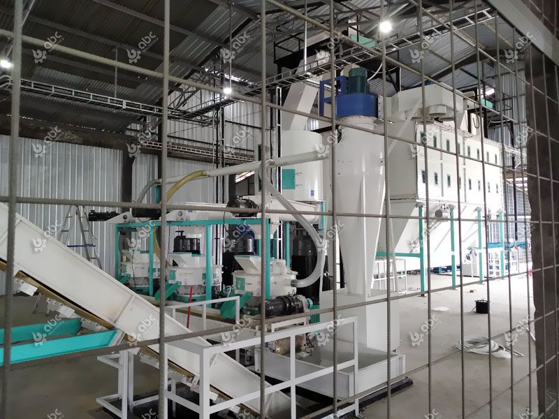 large wood pellet processing plant