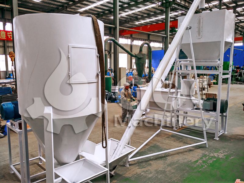 grain crushing and feed mixing equipment of the feed manufacturing plant