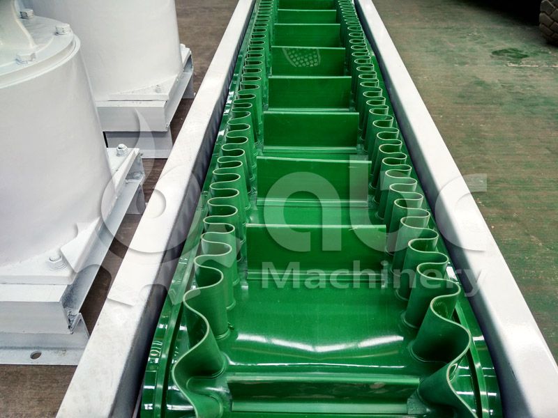 details of the feed conveyor