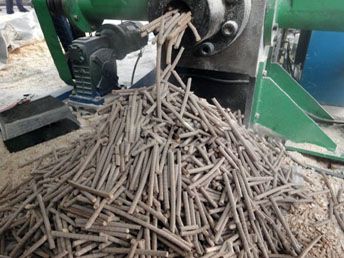 pellet extruding